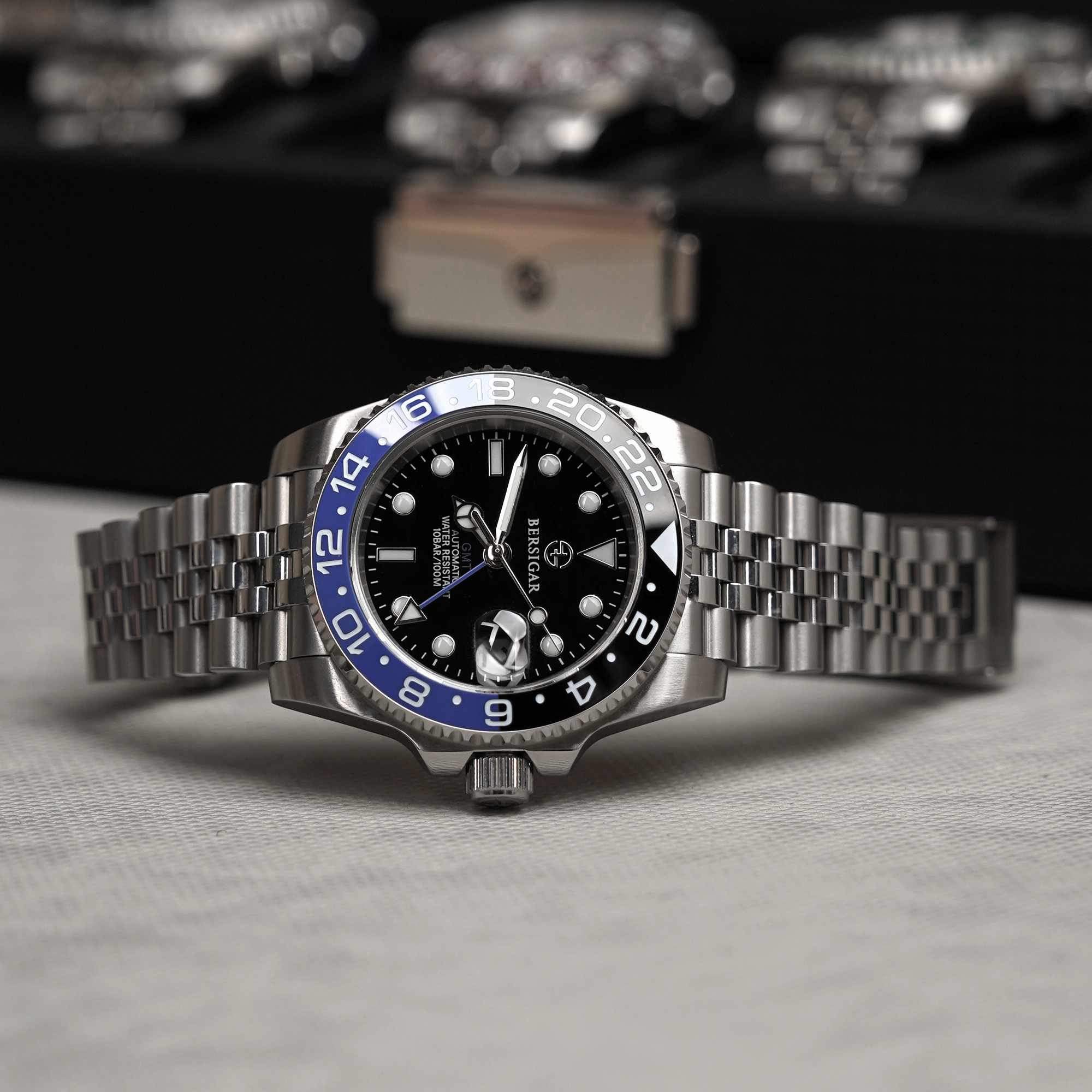 Rolex Daytona Limited Edition Rolex Pvc Black BERSIGAR LUXAURA