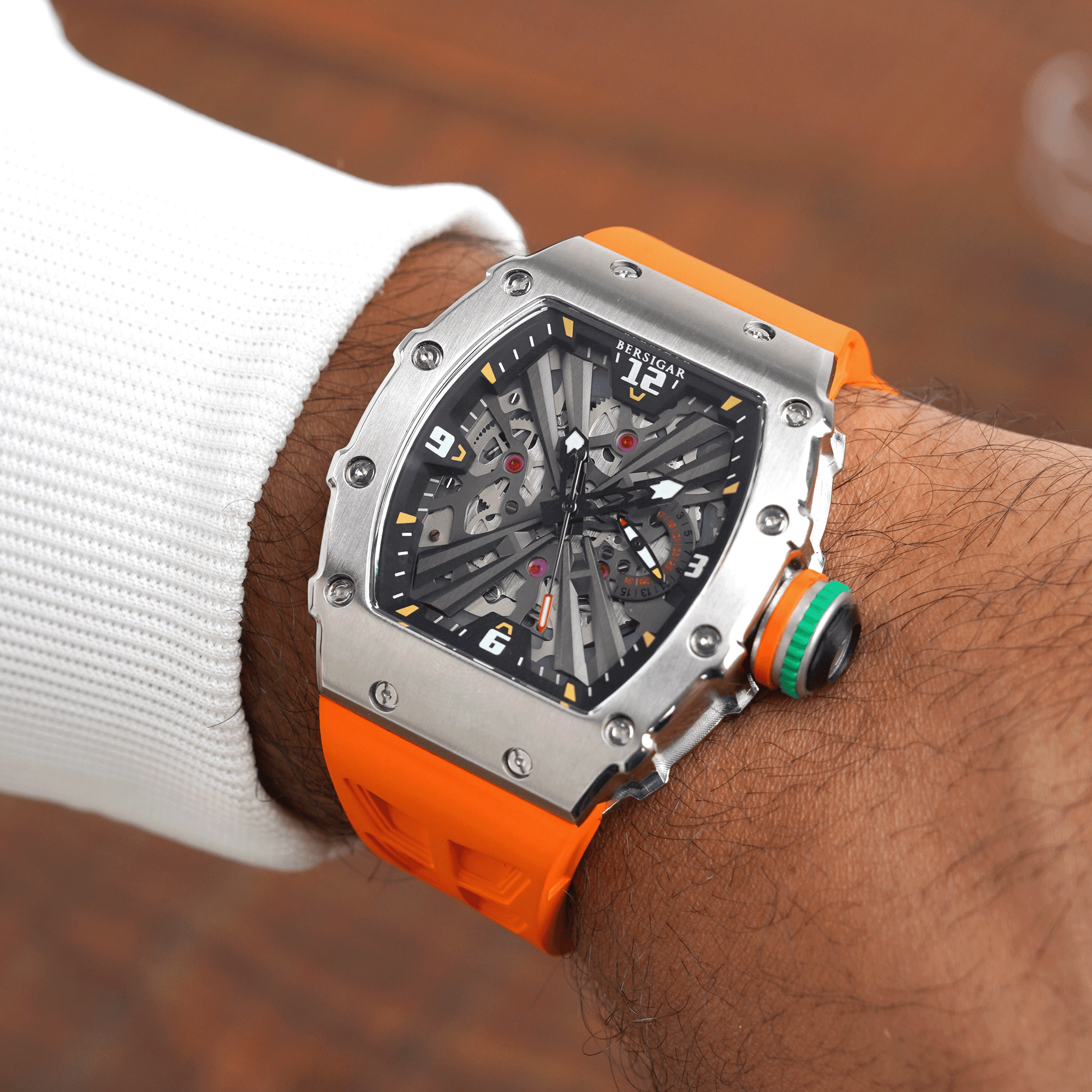 BERSIGAR RICHARDO  1738 ORANGE