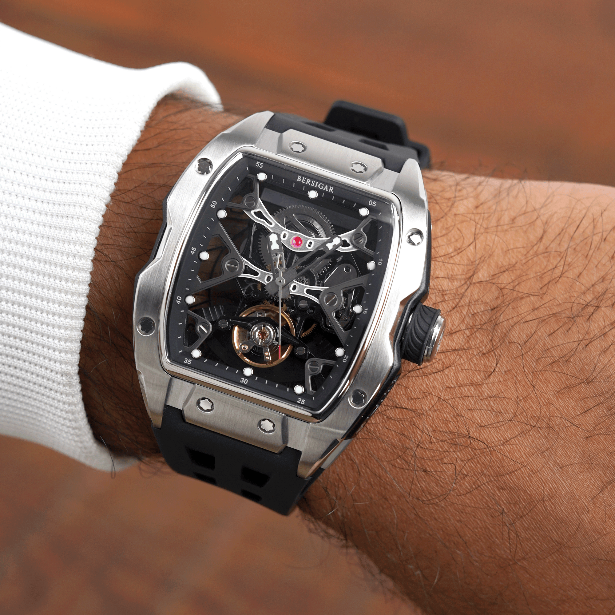 BERSIGAR RICHARDO YS018